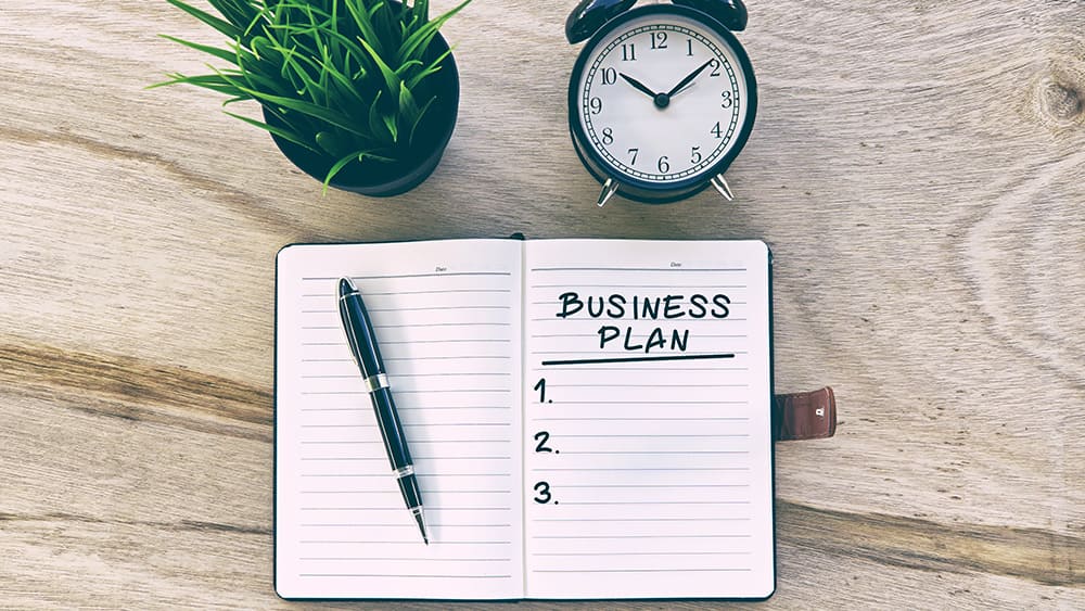 Crafting a Business Plan for Your Creative Agency (1)